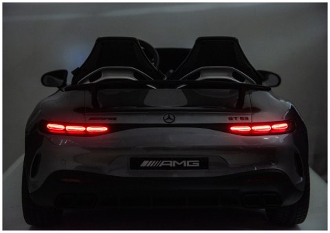 Auto Na Akumulator Mercedes GT63 AMG DK-GT63 24V LCD Szary Lakierowany